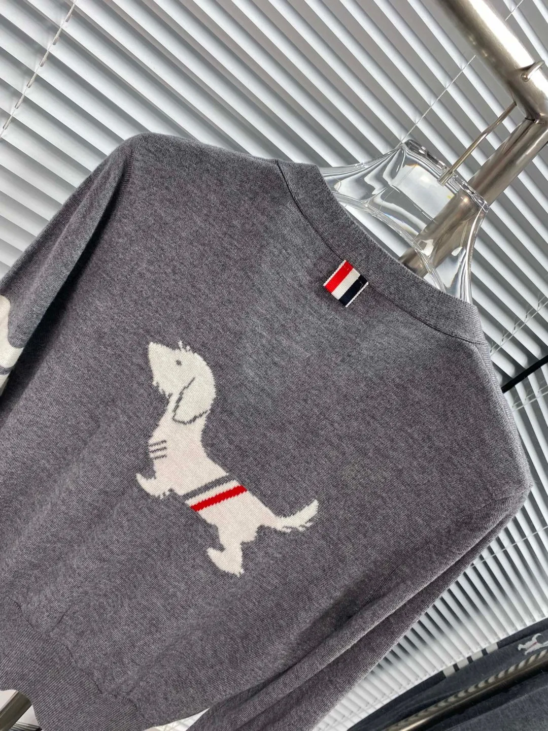 𝐓𝐁 V 𝐃𝐞𝐭𝐚𝐢𝐥 ： ， ！ ， ！Classic ， 10 ， ！ ， ， hin ， ， ， Classic ， ，hin ， ， ， ，Classic ！ Versatile 10 ，Classic Versatile b ， ， ！ jue zui fei ：White Gray Blue Sizes：123